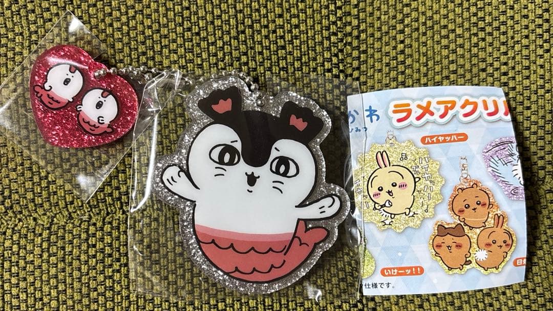 映画　ちいかわ　人魚の島のひみつ　ラメアクリルキーホルダー　セイレーンと人魚